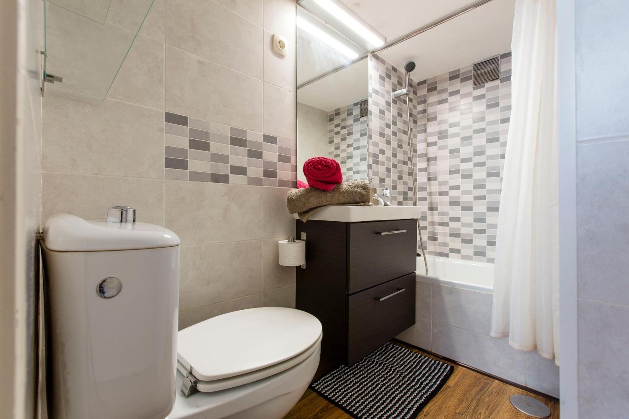 Sunny N Quiet Penthouse In The Center.Atico Centro Apartment Madrid Bagian luar foto